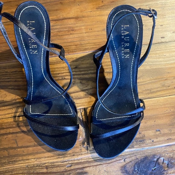 Ralph Lauren Black Suede/Leather Heels - Picture 4 of 10